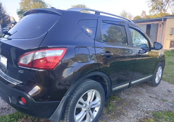 Nissan Qashqai cena 42500 przebieg: 125000, rok produkcji 2010 z Jędrzejów małe 232